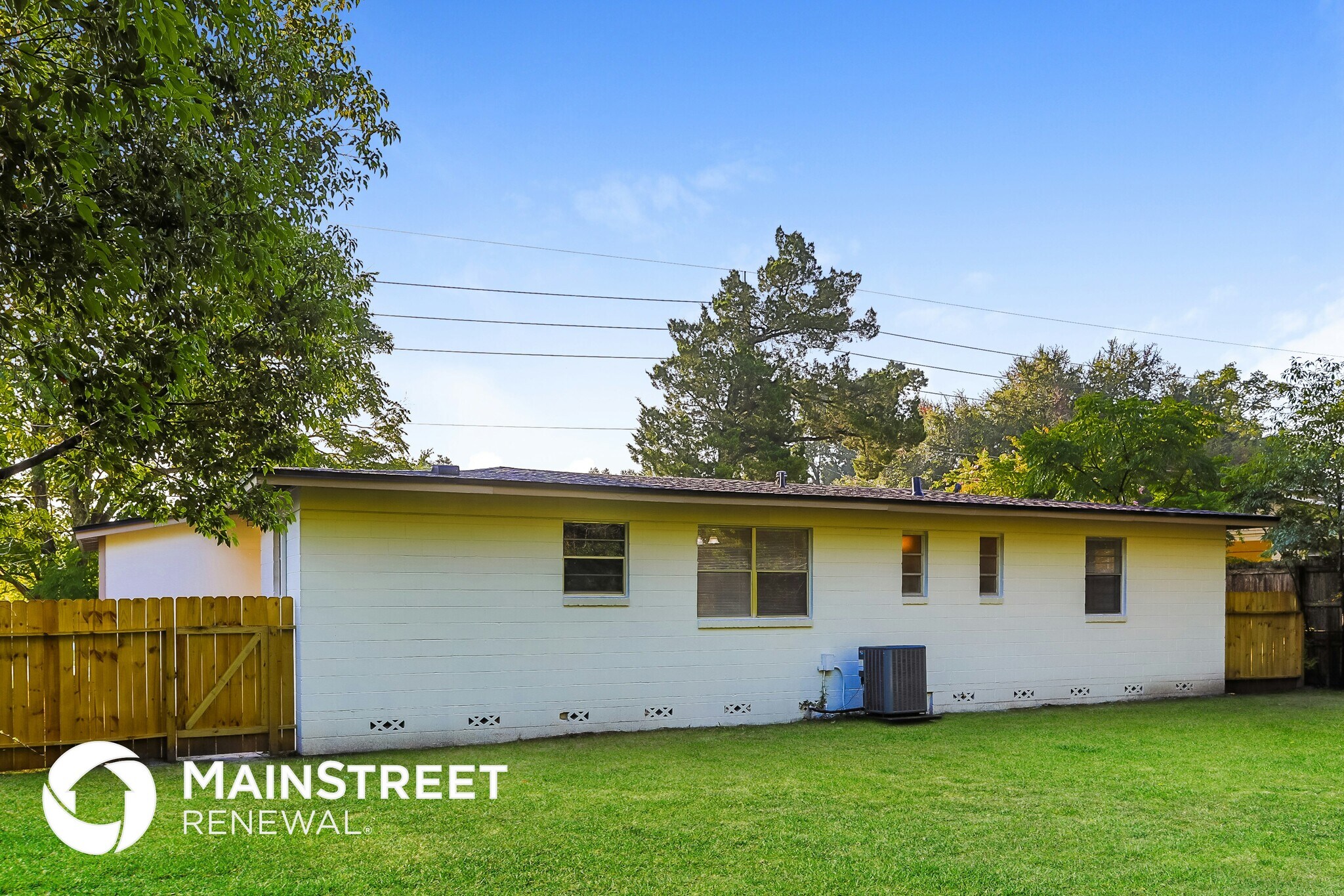 Building Photo - 4610 Anvers Blvd