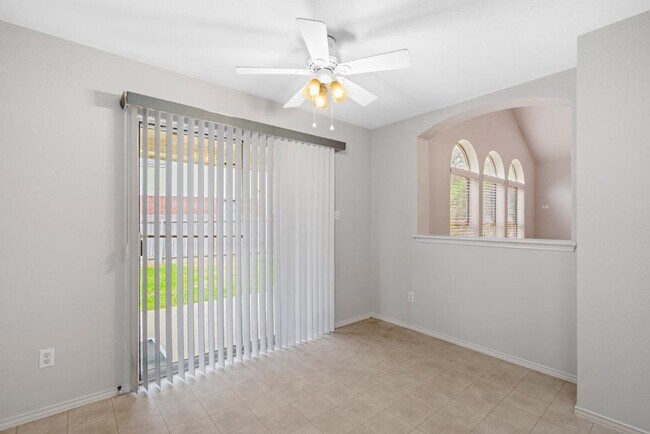 Building Photo - 1401 Thibodeaux Dr