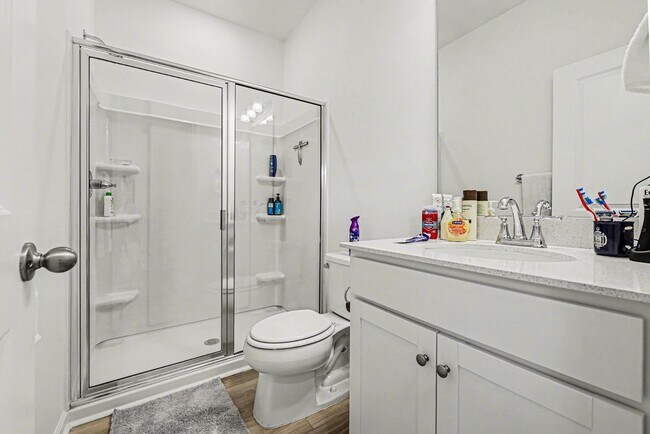 Building Photo - 801 Recess Pt Dr