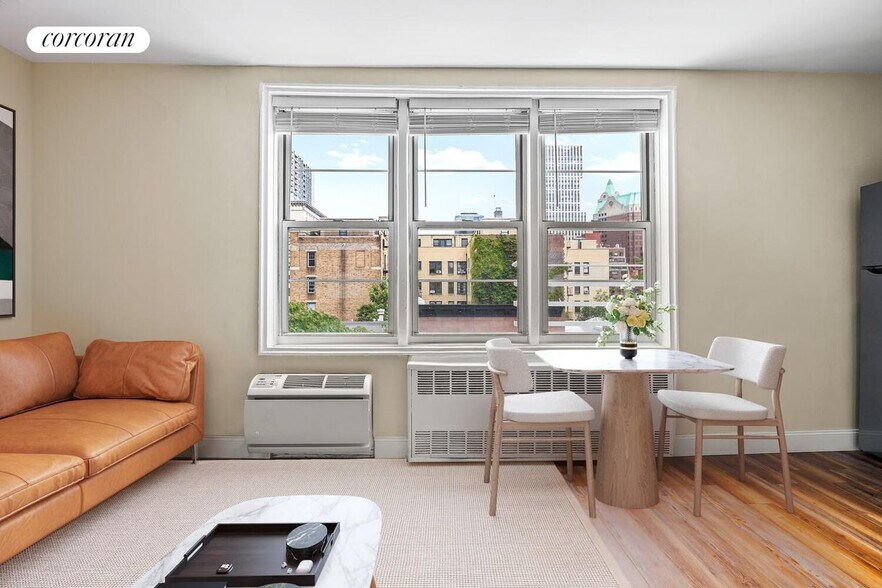 Building Photo - 130 Hicks St