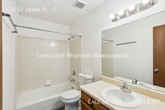 Building Photo - 420 St Vrain Pl