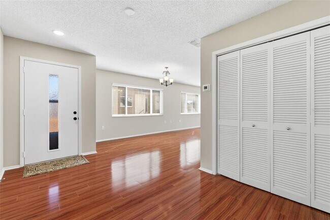 Building Photo - 4440 Pelorus Dr