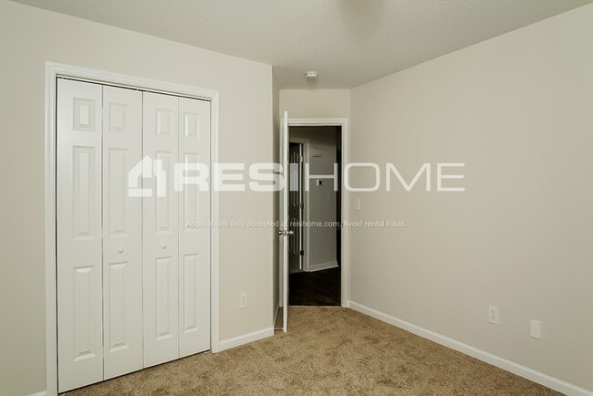 Building Photo - 702 Carter Grove Rd