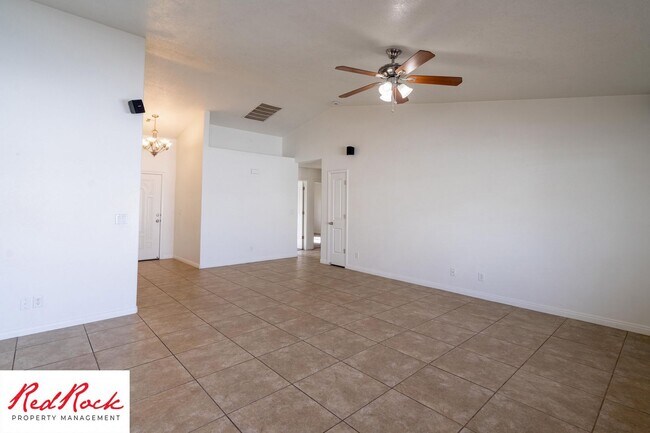 Building Photo - Move in Special: $200 off full first month rent on this inviting 3-Bedroom Home with Garage and P...