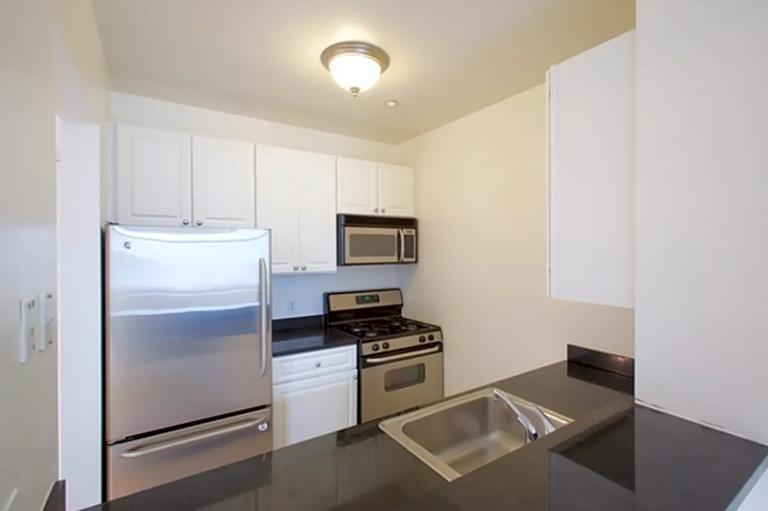 Building Photo - 1952 First Avenue