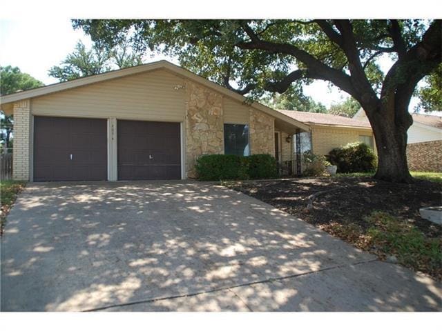 Primary Photo - 409 Wilshire Dr