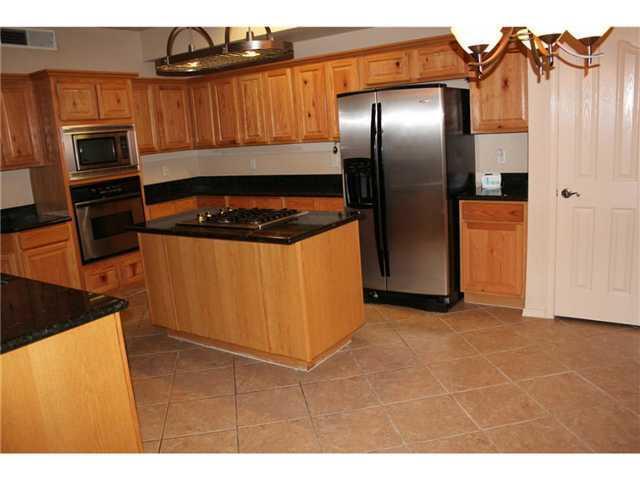 Building Photo - 443 Emerald Shore Ln