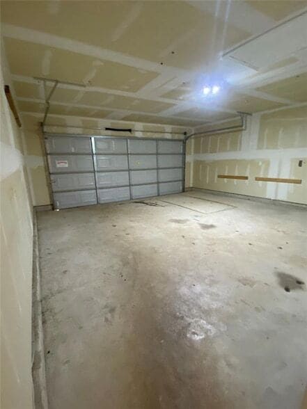 Building Photo - 1204 Granite Ln