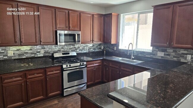 Building Photo - 14587 Baylor Ave