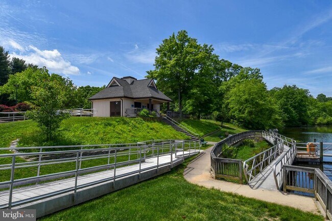 Building Photo - 11944 Cardamom Dr