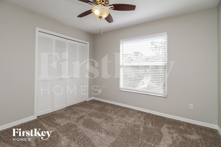 Building Photo - 518 Whittingham Pl