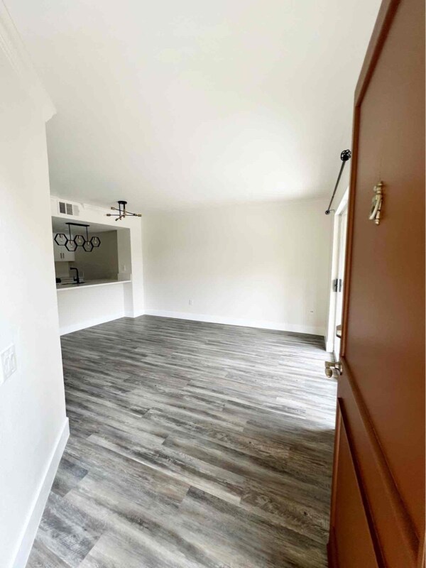 Building Photo - 15287 Maturin Dr