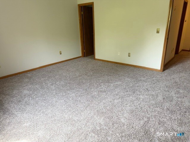 Building Photo - 139 Songbird Ln