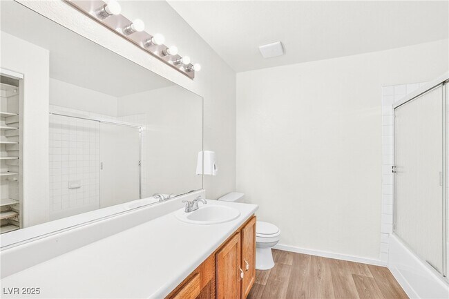 Building Photo - 1509 Linnbaker Ln