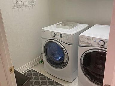 Building Photo - 31 Jackson St