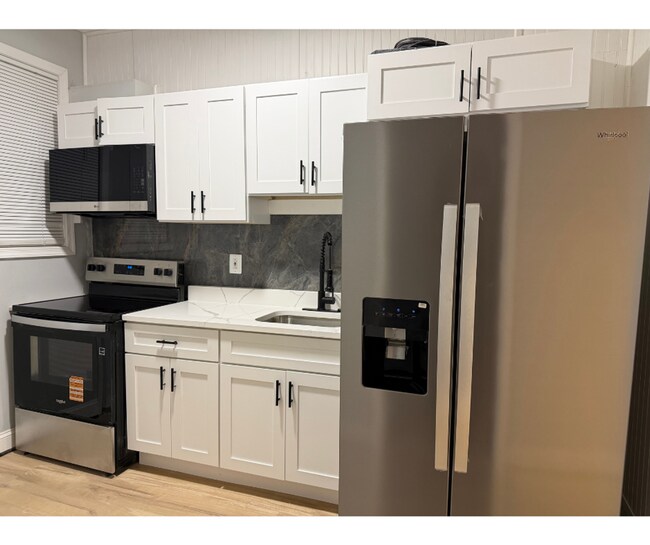 Building Photo - 3806 Harlem Ave