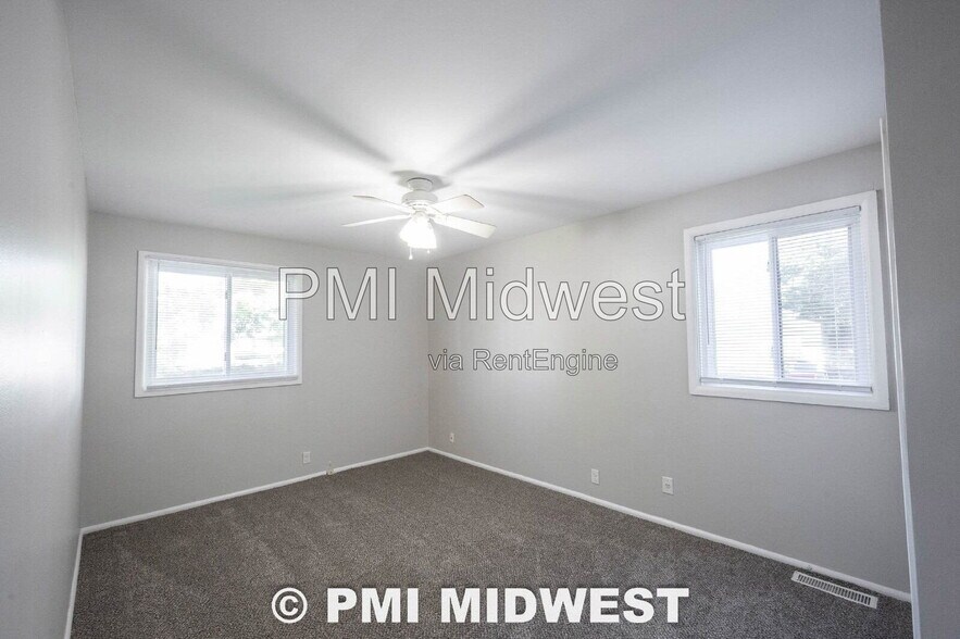 Building Photo - 5251 Longworth Pl