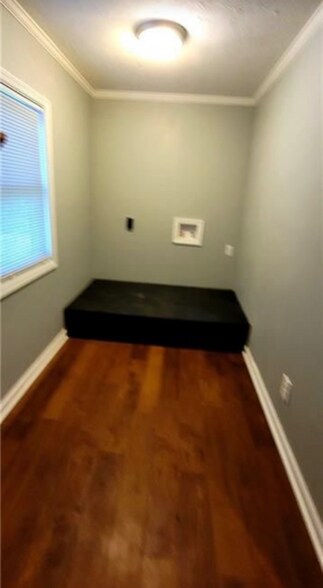 Building Photo - 434 Grimsley Rd