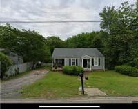 Building Photo - 709 Matheson Rd
