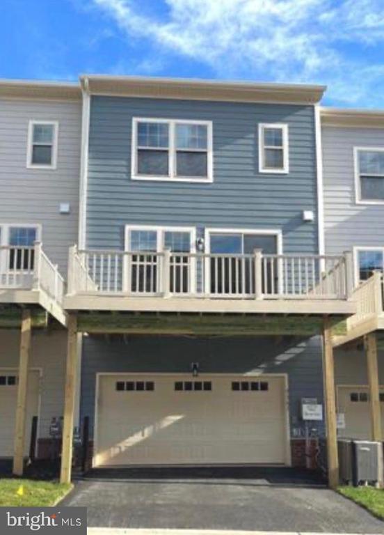 Building Photo - 9361 Barnes Lp