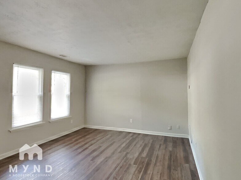 Building Photo - 3510 Hopkins Ct