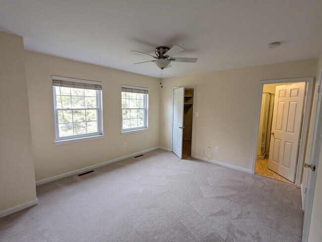 master bedroom/suite (#1) - 2nd floor (with walk-in closet and master bath) - 3574 Lowlen Ct