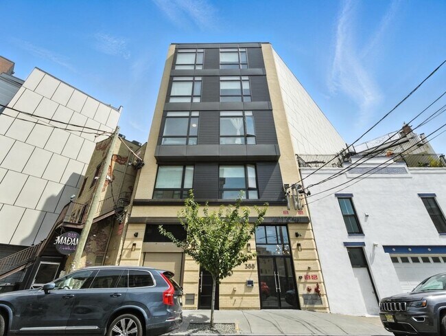 Building Photo - 333 Newark Ave