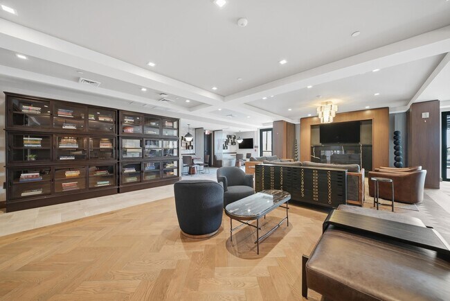 Building Photo - 18 Artisan Dr