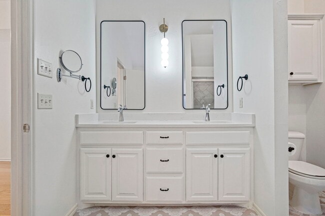 Building Photo - 2708 NW 170th Terrace