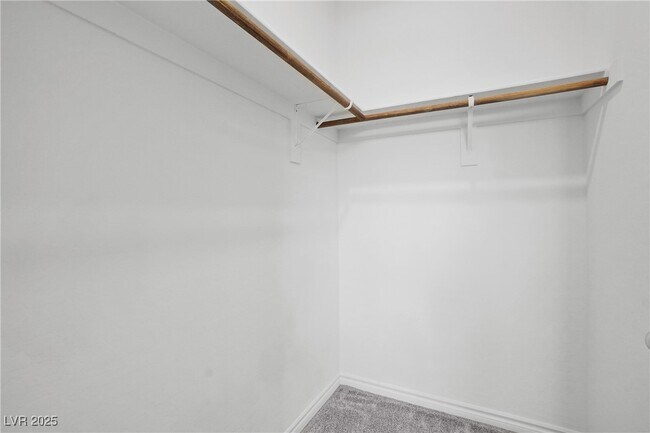 Building Photo - 1118 Junipine Ave
