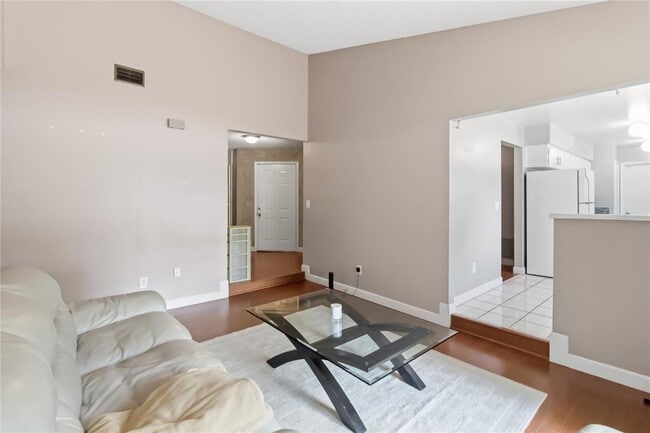 Building Photo - 7832 Barberry Dr