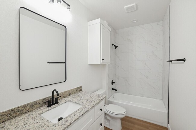 Building Photo - 10374 Tierra Santa Dr