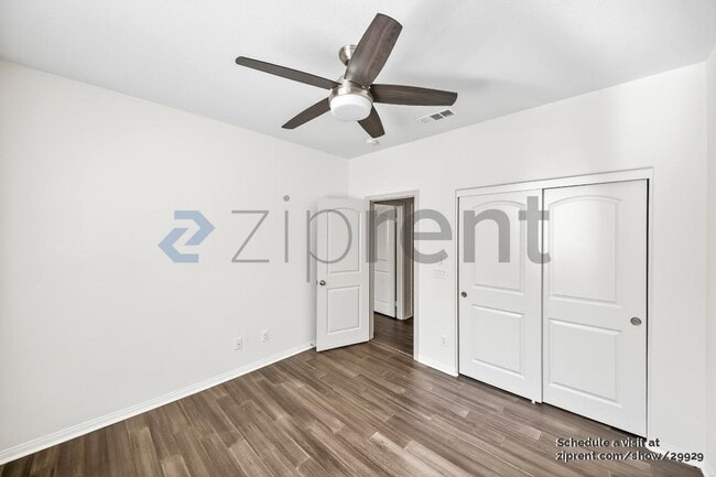 Building Photo - 2409 Via Alicante