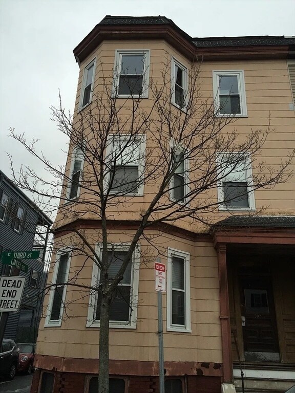 Building Photo - 507 E 3rd St