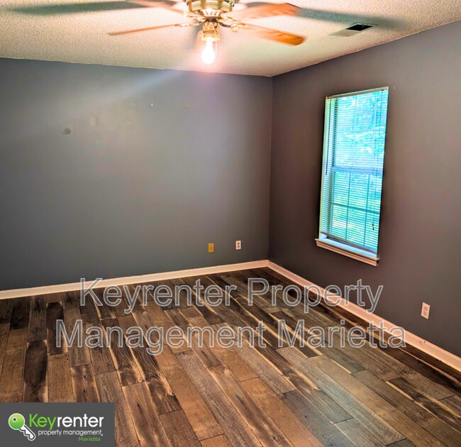 Building Photo - 2179 Sandell Trail SW