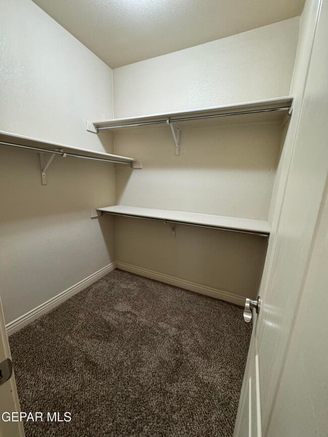 Building Photo - 12872 Hueco Mine Dr