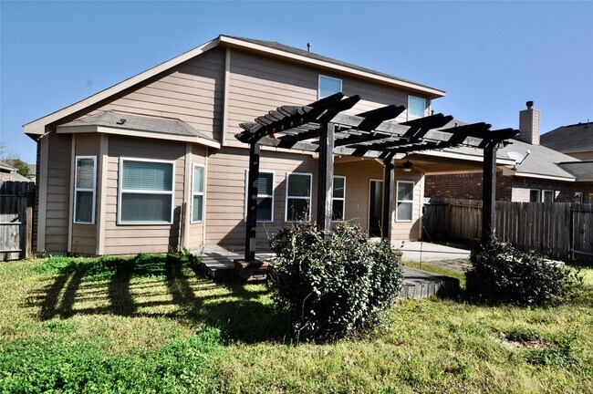 Building Photo - 21502 Duke Alexander Dr