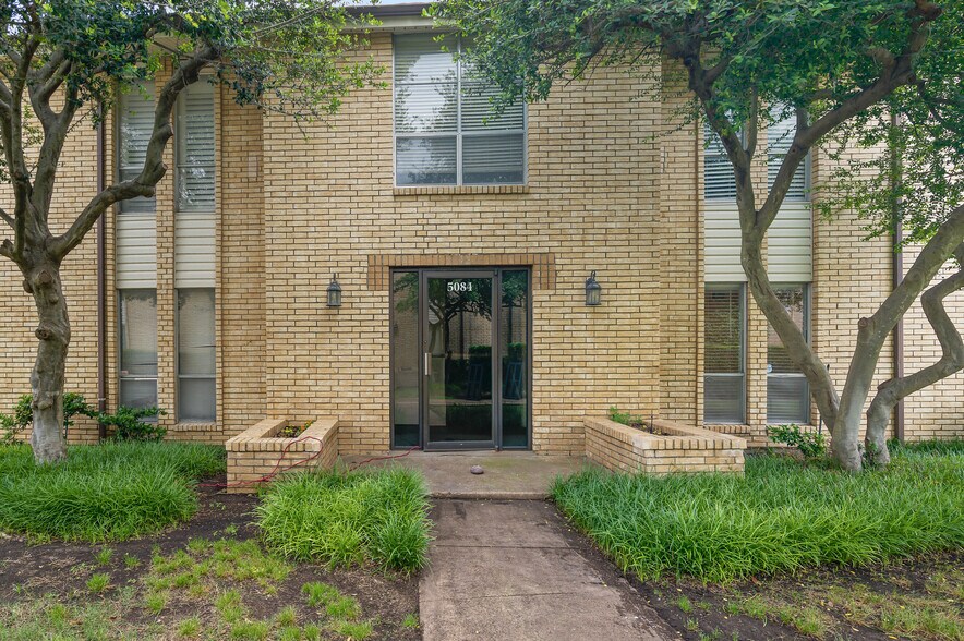 Front of Structure - 5084 Matilda St