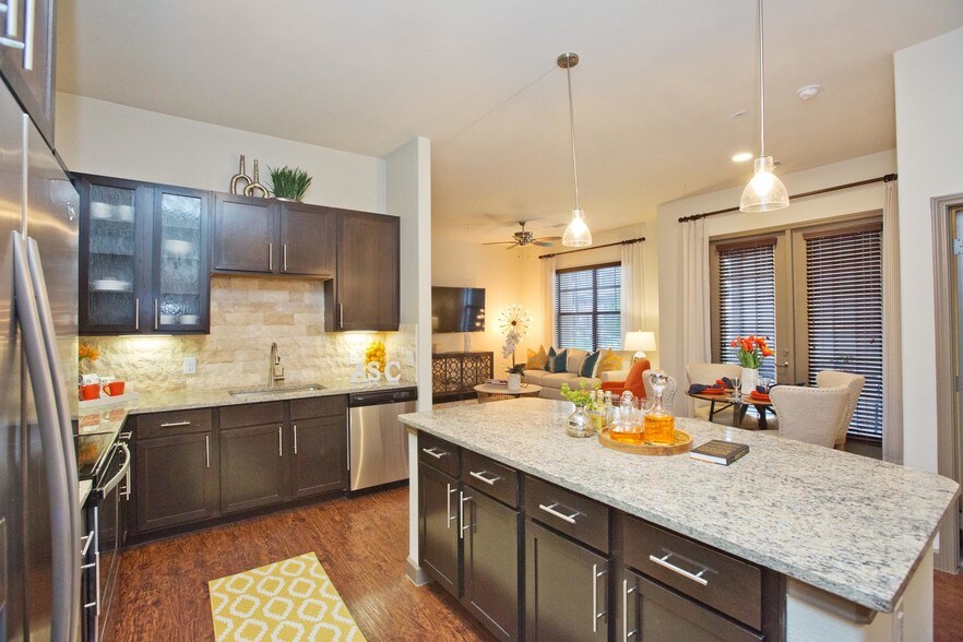 ELEVATE Spring Crossing 21525 Spring Plaza Dr Spring TX 77388