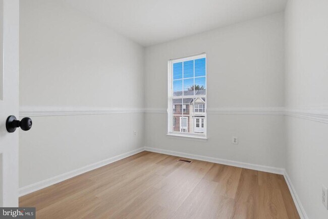 Building Photo - 1904 Fieldstone Way