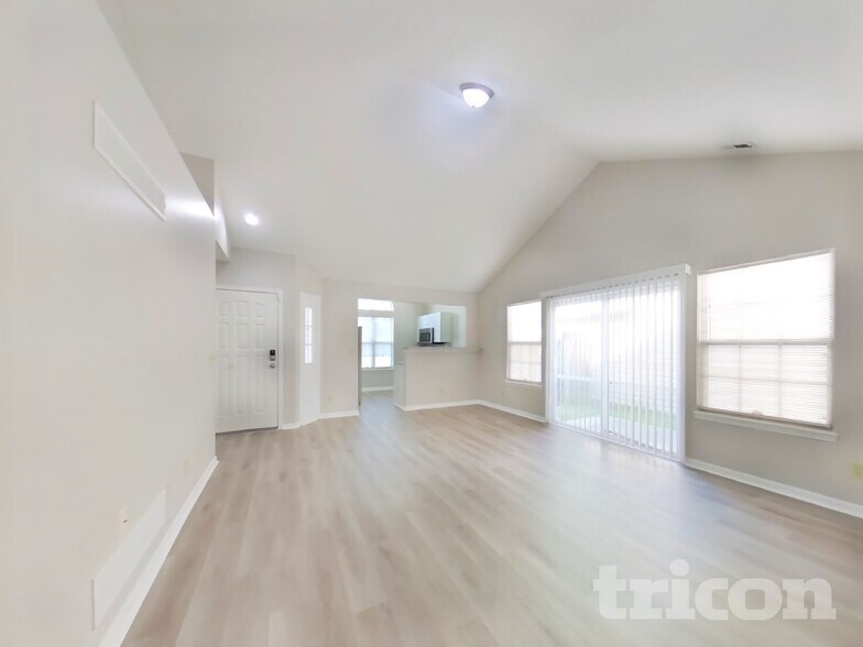 Building Photo - 4914 Marigold Ln