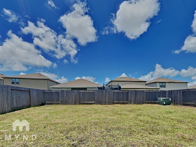 Building Photo - 1016 Lacebark Pne Ln