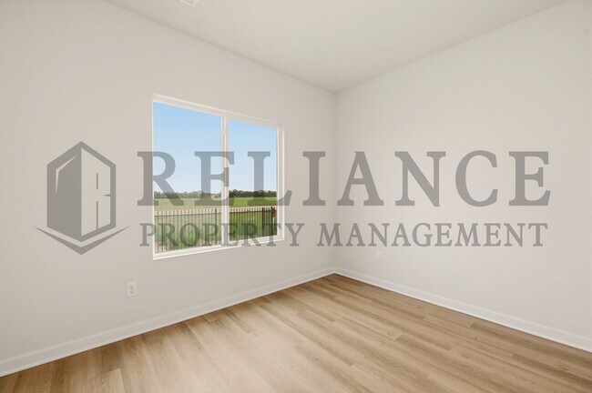 Building Photo - 202 N Gowen St