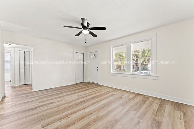 Building Photo - Beautifully Renovated 3-Bedroom Home for Rent!