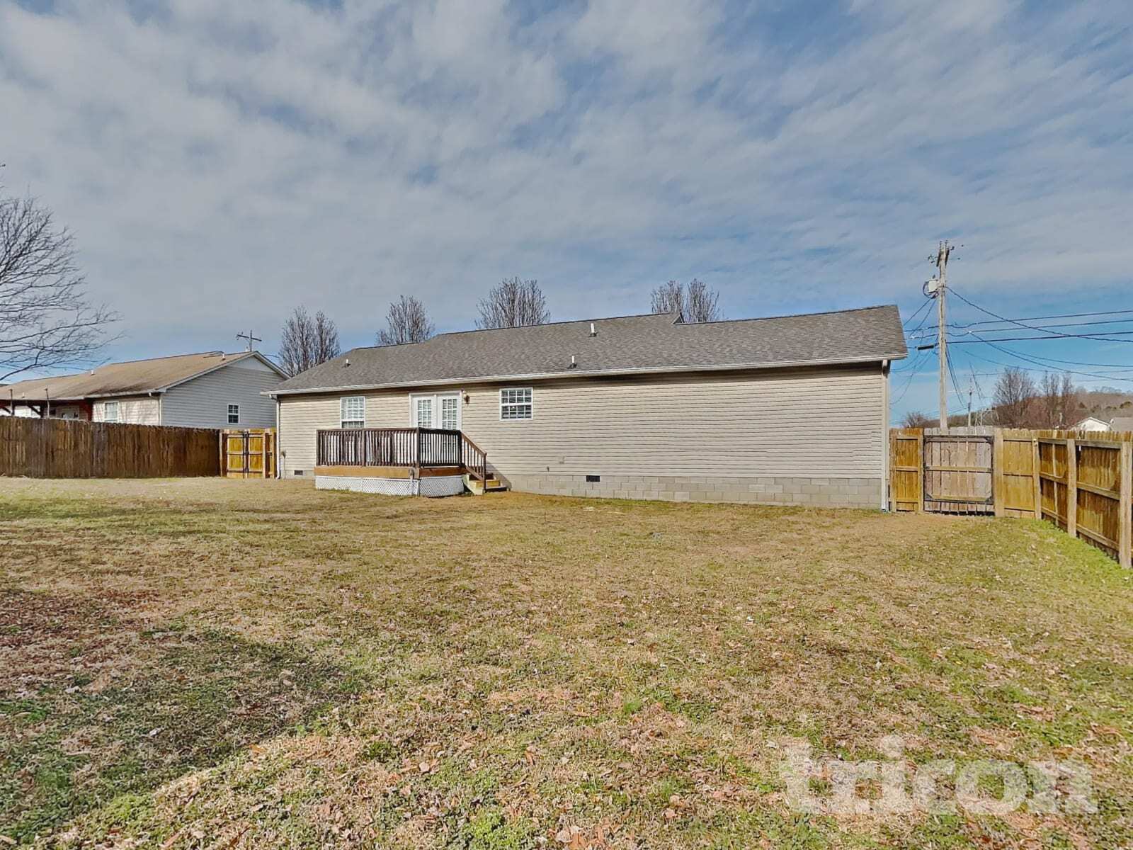 Building Photo - 1621 Robert Rd