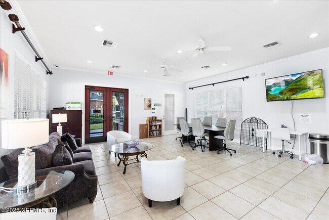 Building Photo - 11251 Campfield Dr