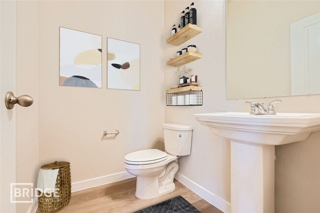 Building Photo - 2210 Hopper Ln