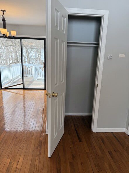 Building Photo - 11 Wopowog Trl