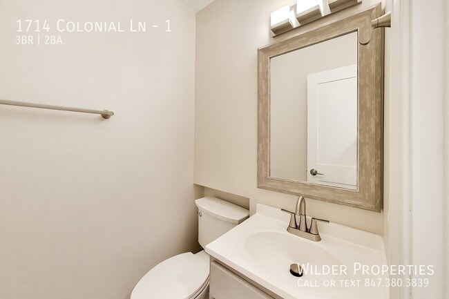 Building Photo - 1714 Colonial Ln