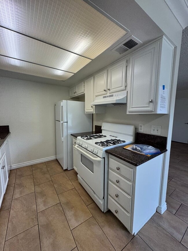 Building Photo - ***New Rental Home***